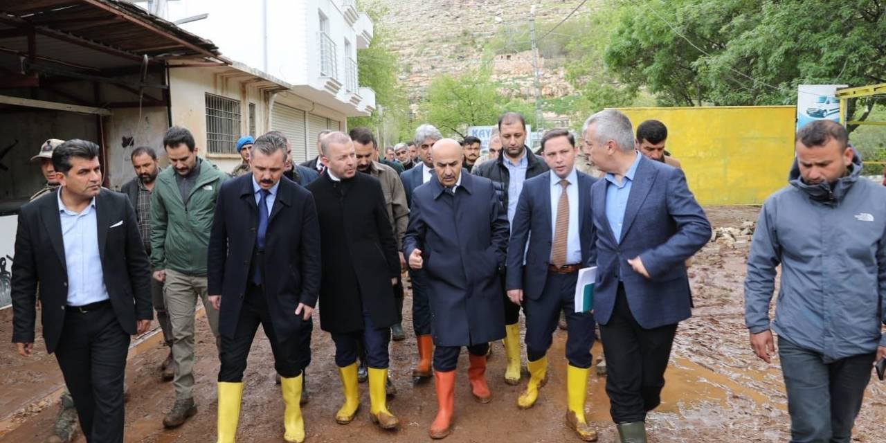 Beyazsu Ve Çevresindeki Temizlik Çalışmaları Aralıksız Devam Ediyor