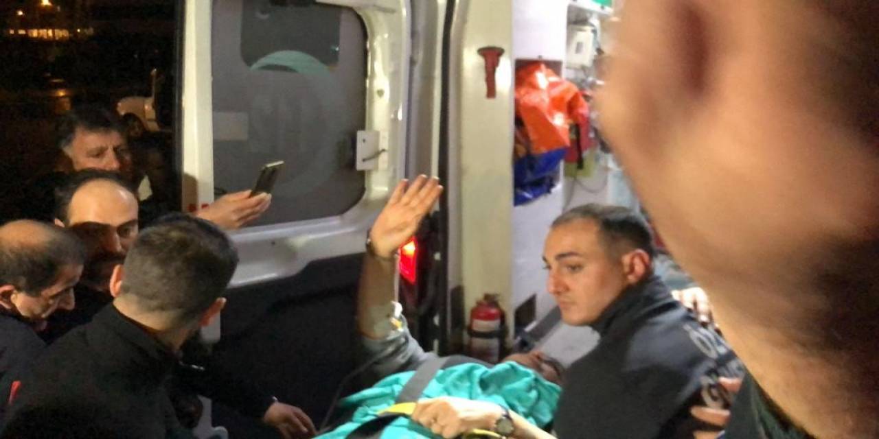 Kaza Geçiren Hdp Grup Başkan Vekili Ankara’ya Sevk Edildi