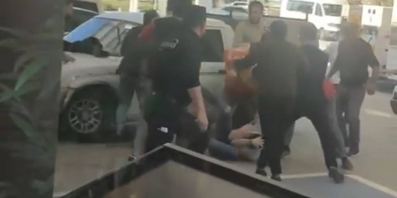 Petrol İstasyonu Muharebesi: Yumruk Yumruğa Böyle Kavga Ettiler