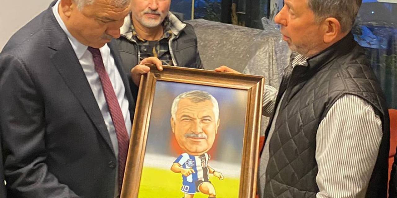 Tsyd’den Başkan Karalar’a Karikatür Sürprizi
