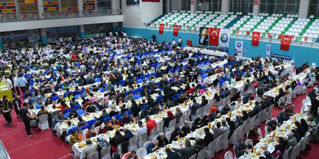 Başkan Kayda, Belediye Personeli İle İftar Yaptı