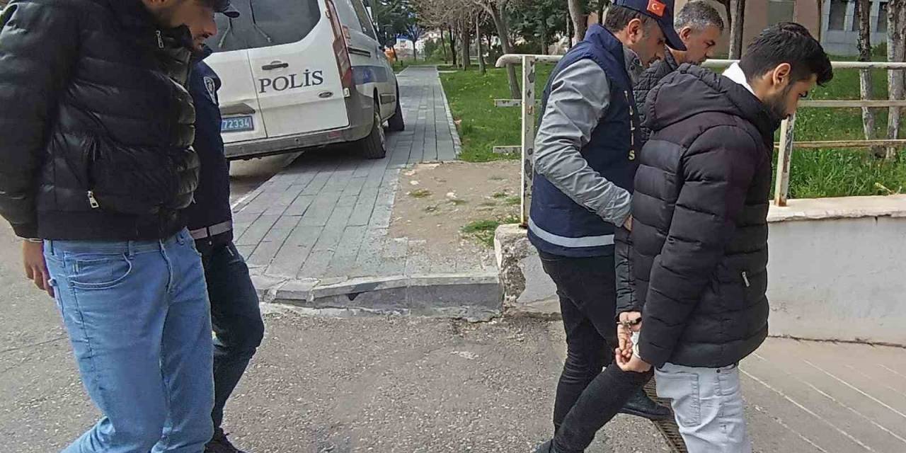 Muhasebeciden 148 Bin Lira Çalan 2 Şahıs Yakalandı