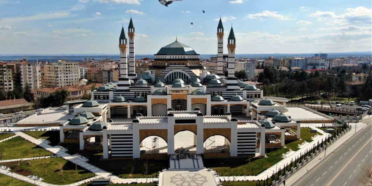 500 Milyon Liraya Mal Olan Selahaddin Eyyubi Cami Ve Külliyesi Cumhurbaşkanı Erdoğan’ın Katılımıyla Açılacak