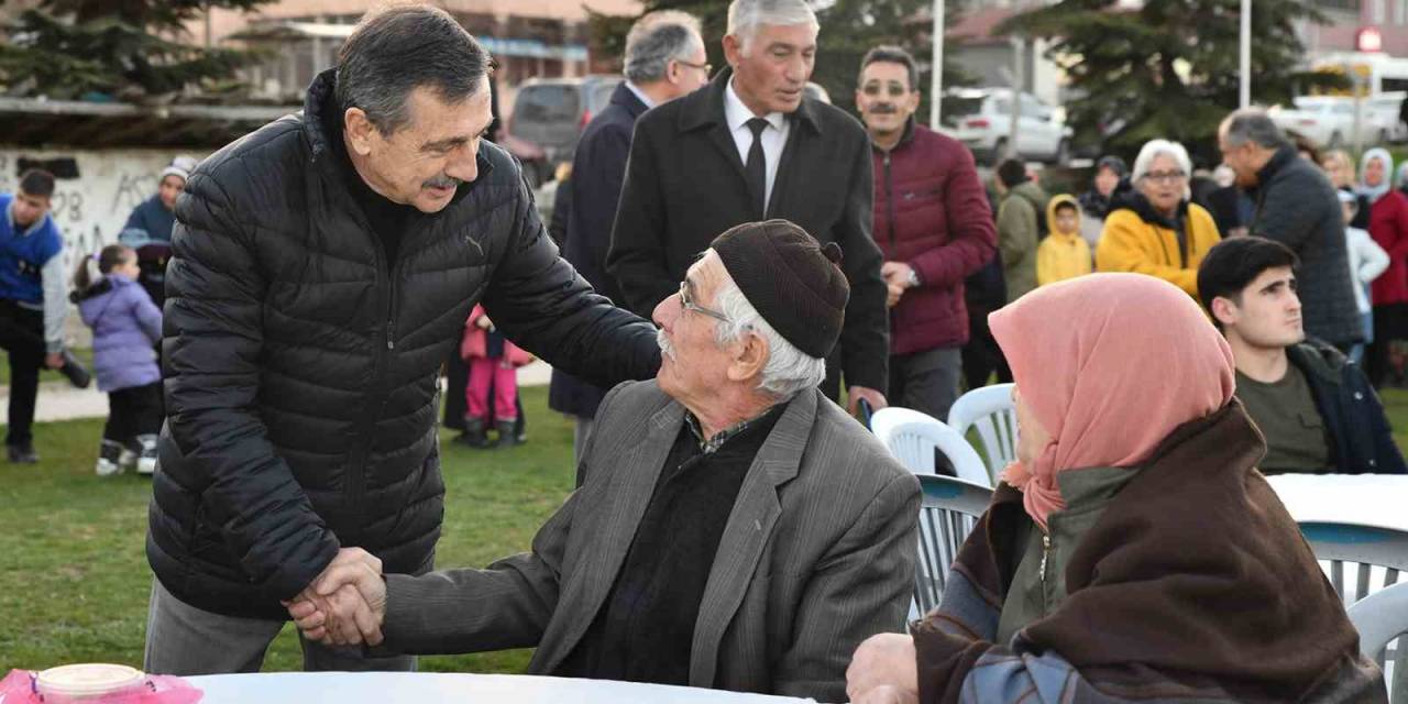 Ramazan Bereketi 3 Bin Vatandaşla Çamlıca’da Paylaşıldı