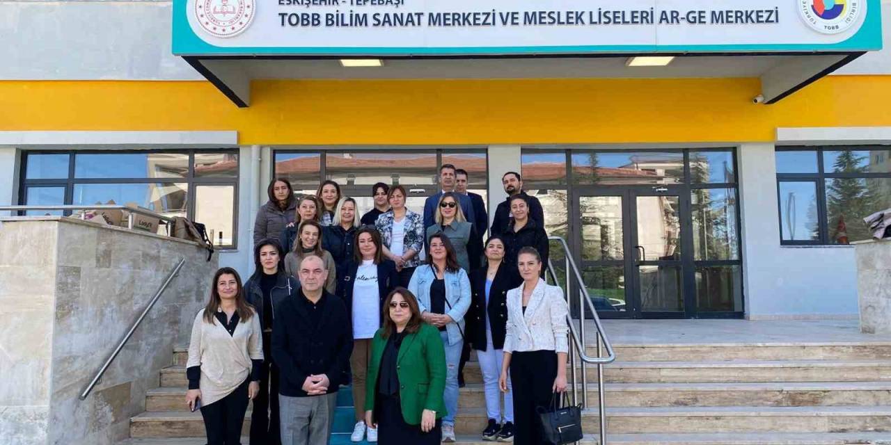 Umut Market Binlerce Aileye Hizmet Verdi