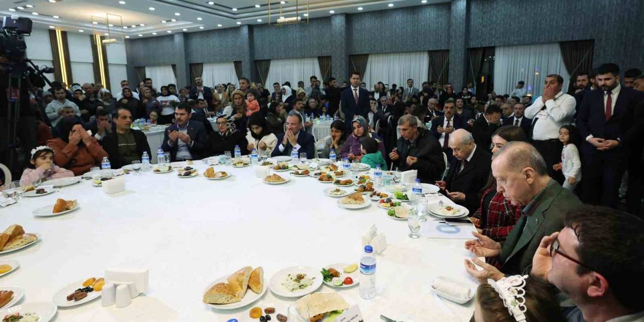 Cumhurbaşkanı Erdoğan: “diyarbakır Son 40 Yılda Hiç Olmadığı Kadar Huzur Ve Emniyet İçindedir”