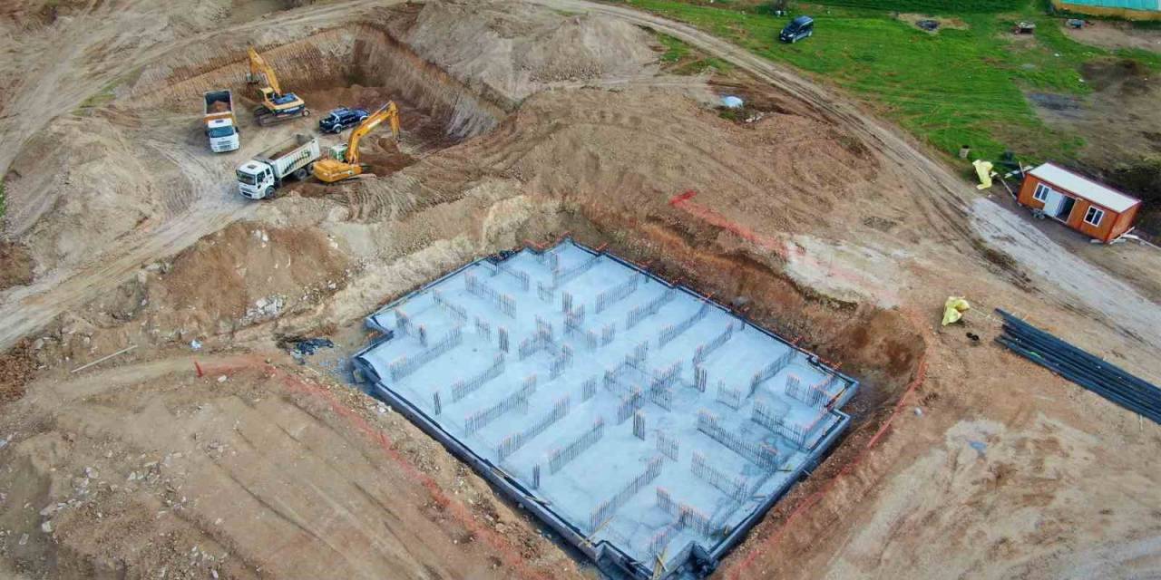 Cumhurbaşkanı Tarafından Elazığ’da Temelleri Atılan Toki Konutlarında Çalışmalar Sürüyor