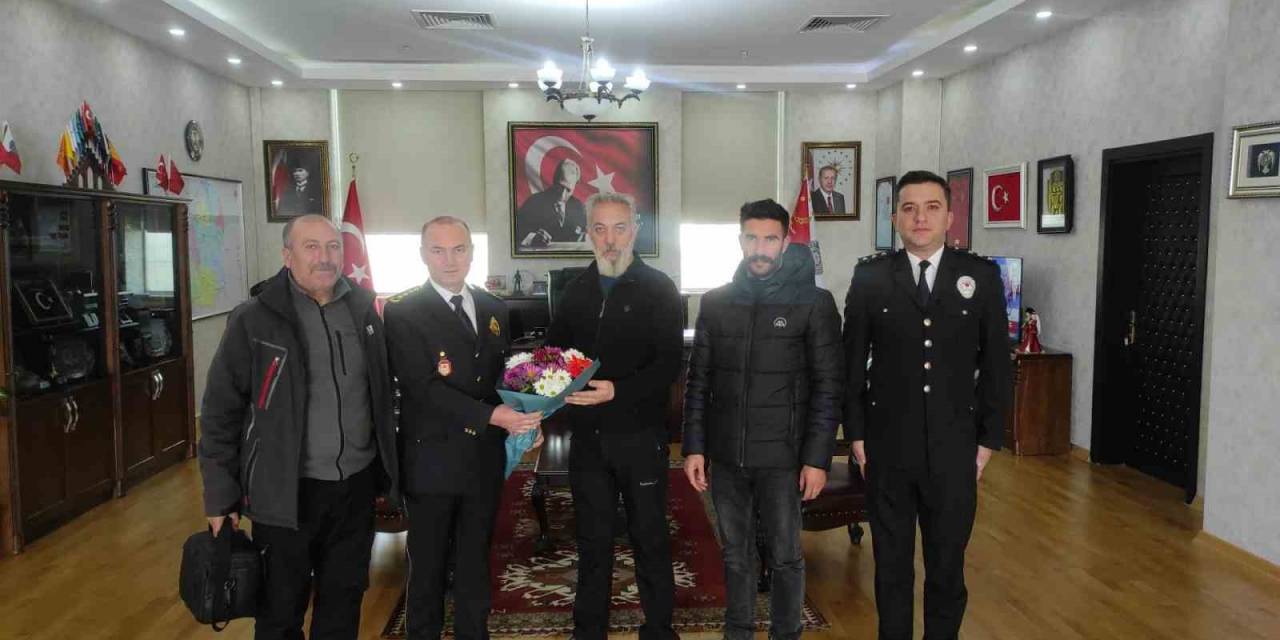 Kars’ta, Gazeteciler Polis Haftasını Kutladı