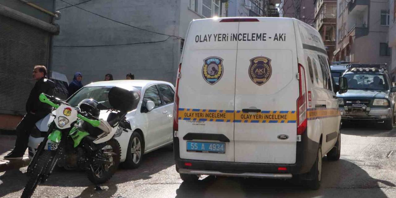 Tabanca İle Şakalaşma Kanlı Bitti: 1’i Ağır 2 Yaralı
