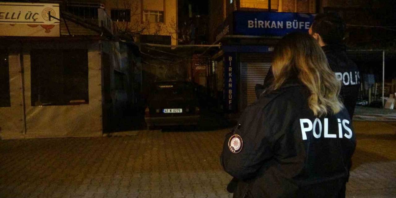 Otomobiline Bindiği Esnada Bacağına Kurşun İsabet Etti