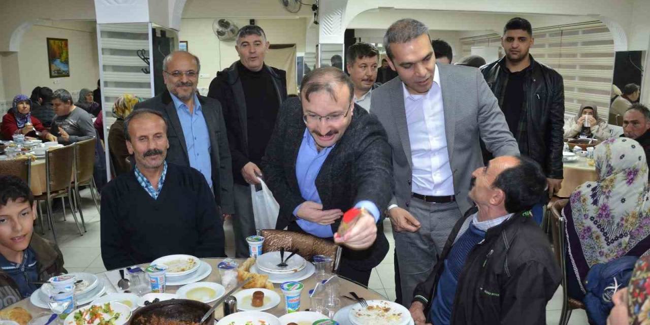 Emet Belediyesinden Engellilere İftar Yemeği