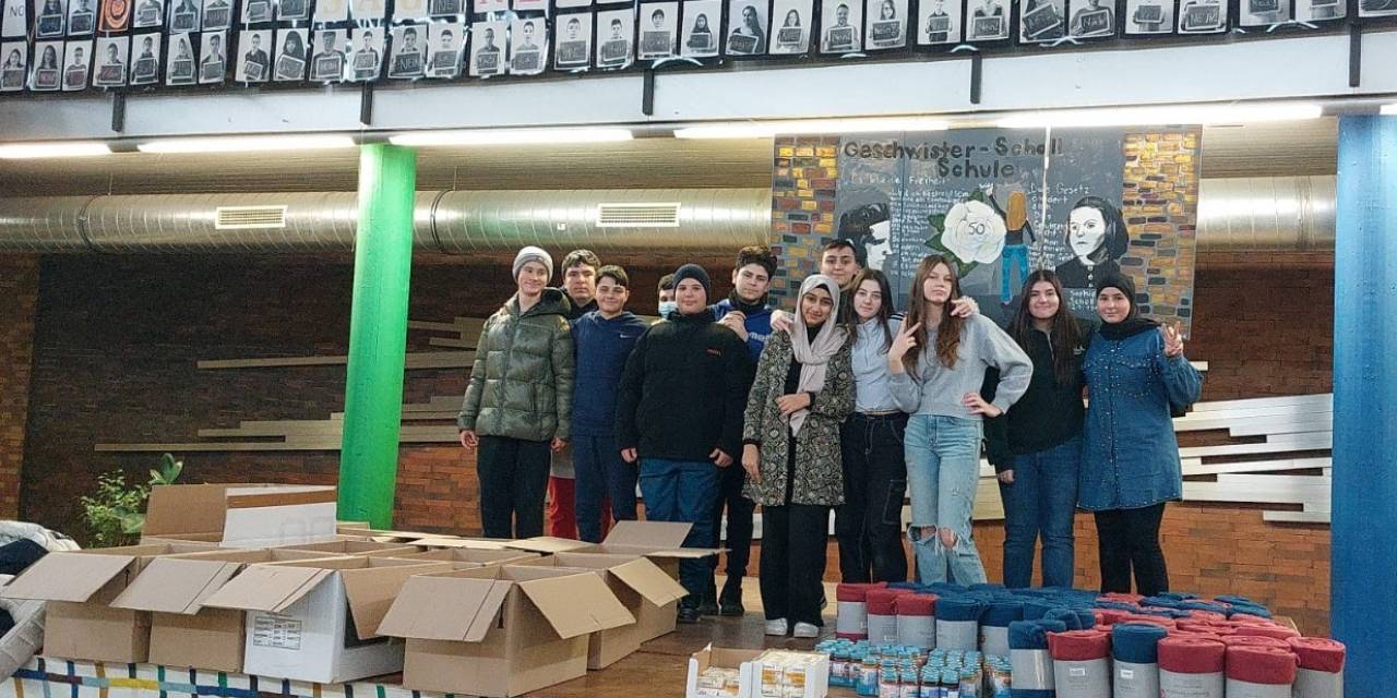 Alman Gençlerden Türkiye’deki Depremzedeler İçin Yardım Seferberliği