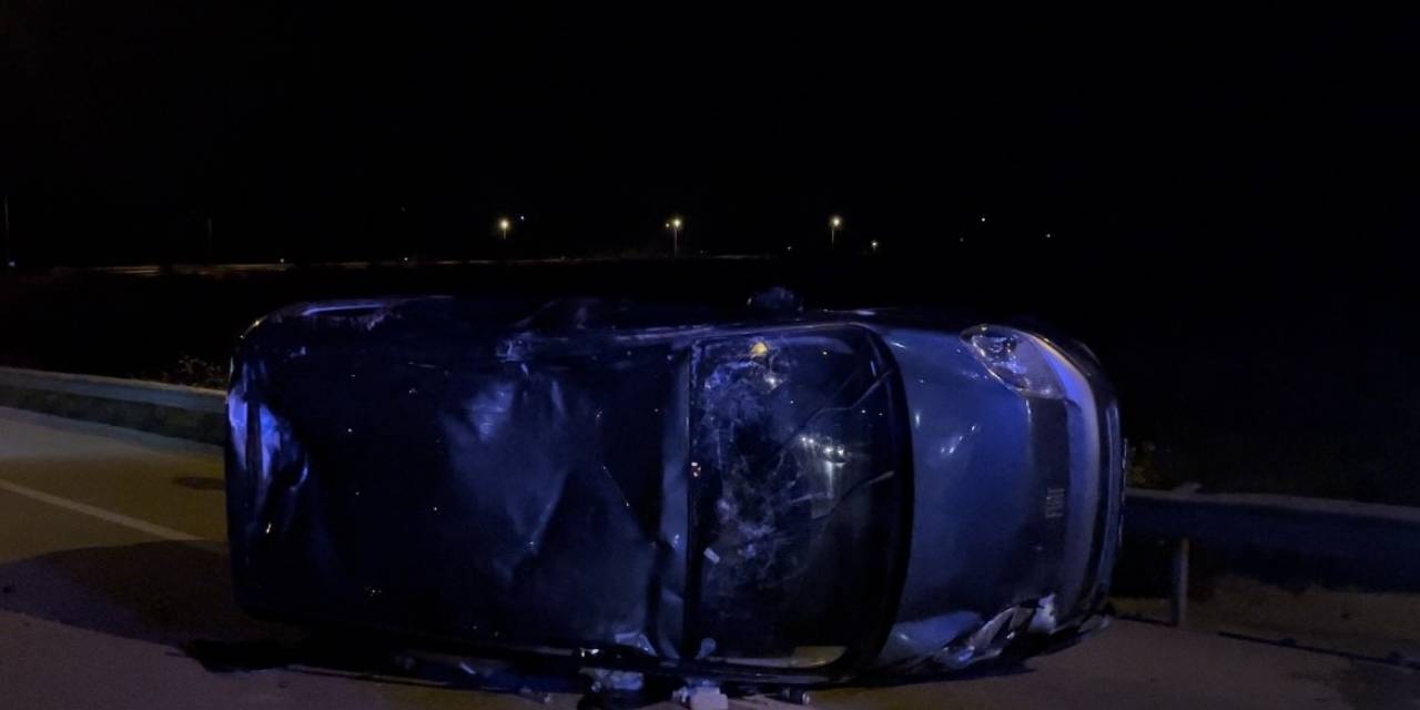 Kontrolden Çıkan Hafif Ticari Araç Takla Attı : 3 Yaralı