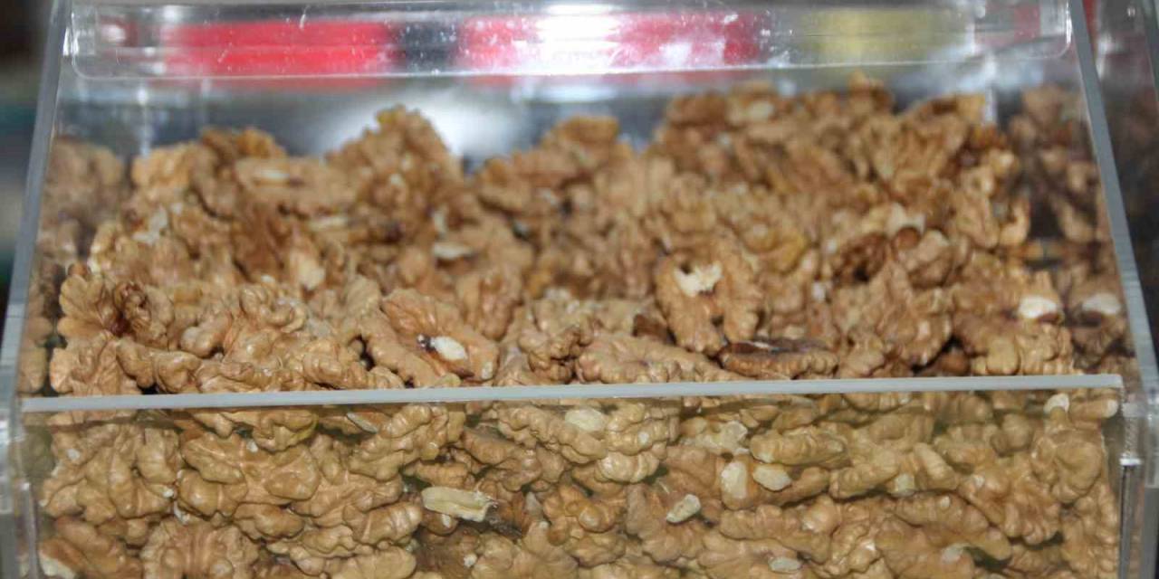 Ramazan Bayram’ı Öncesi Ceviz Satışlarında Artış Meydana Geldi