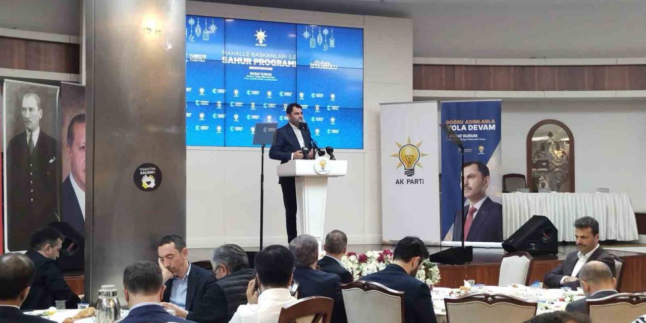 Bakan Kurum, Ak Parti Mahalle Başkanlarıyla Ümraniye Belediyesi’nin Sahur Programında Buluştu