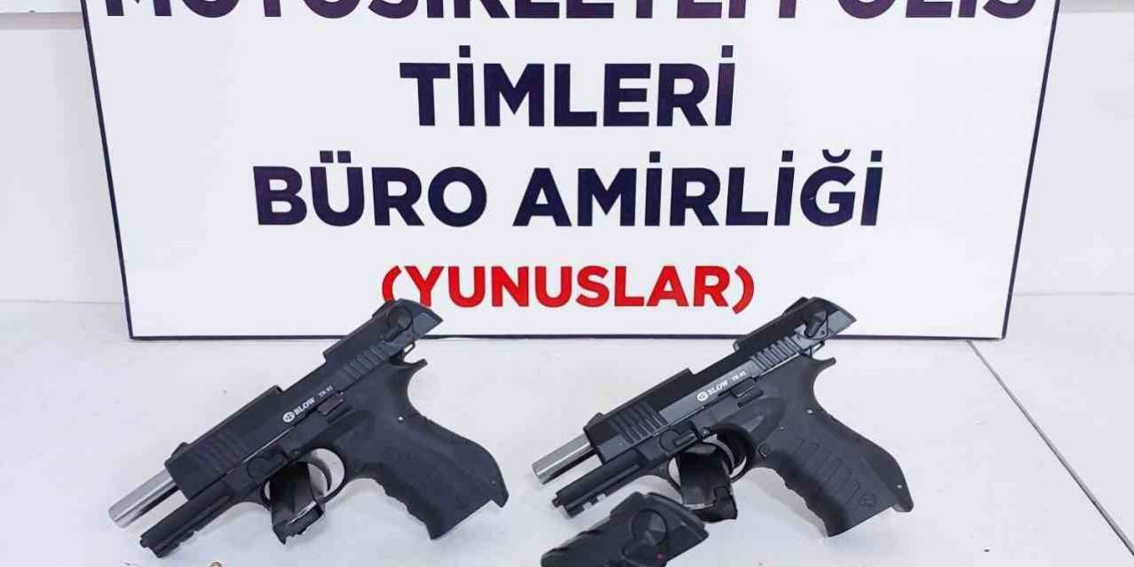 Kütahya’da Yunus Timlerince 3 Ruhsatsız Tabanca Ele Geçirildi