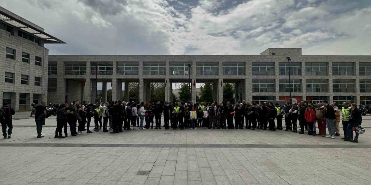 Bursa’da Dünya Hemofili Günü İçin Dikkat Çeken Organizasyon