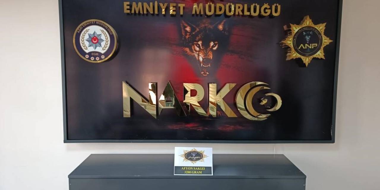 Ağrı’da 85 Yaşındaki Şahsın Üzerine Sarılı Halde Saklanmış Afyon Sakızı Yakalandı
