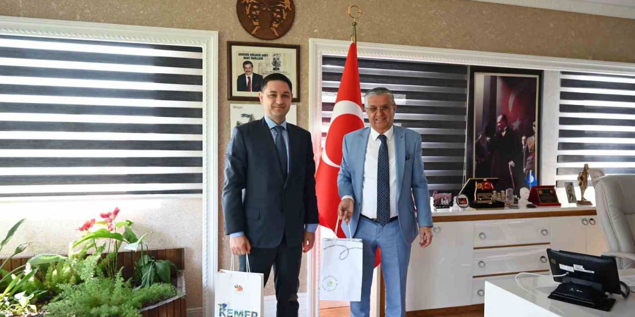 Ukrayna Antalya Konsolosu Voronin, Kemer Belediyesi’nde