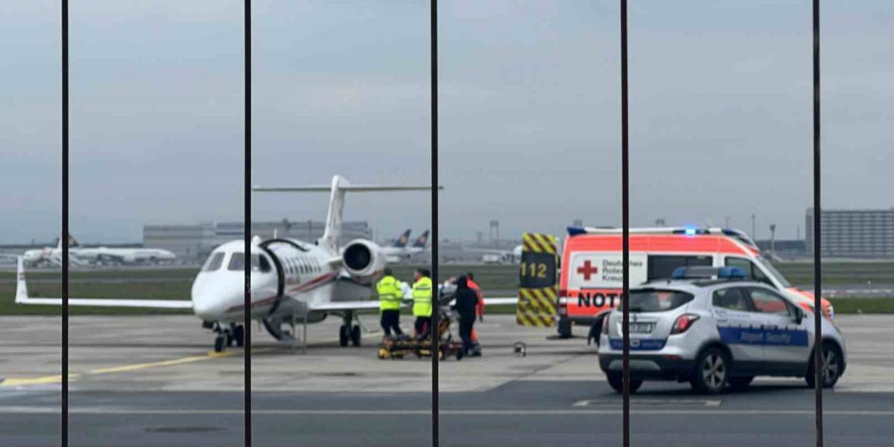 Türkiye, Almanya’daki 2 Türk Hasta İçin Ambulans Uçak Gönderdi
