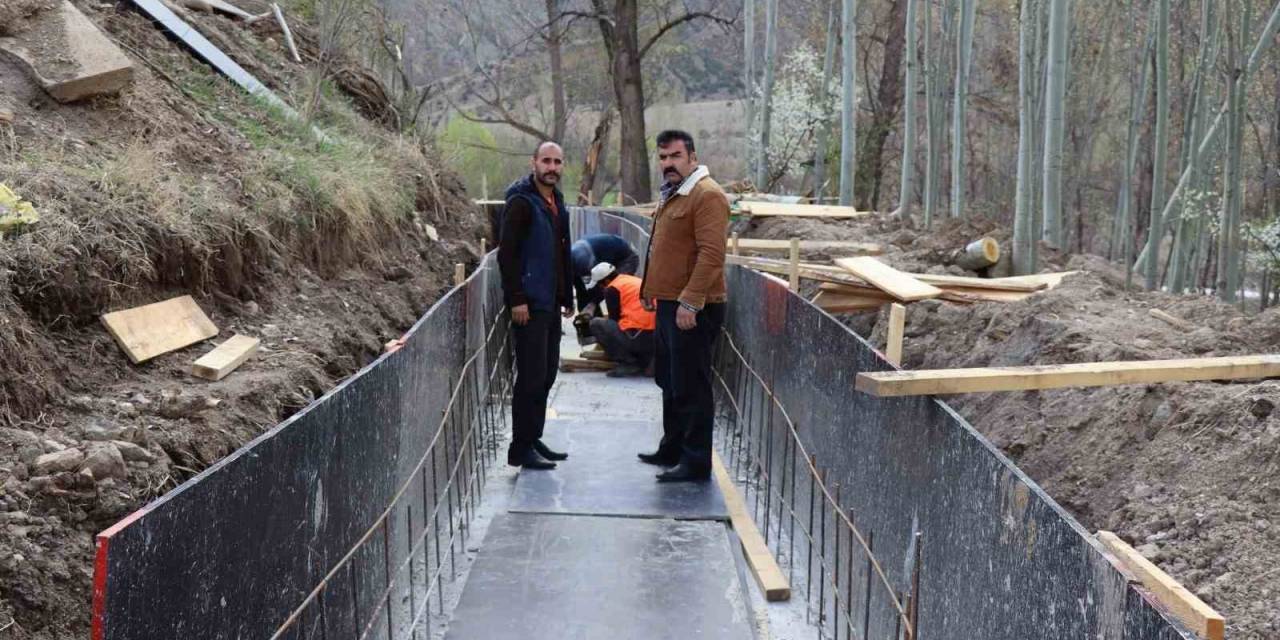 Oltu İlçe Merkezindeki Elmalı Sulama Arkı Yeniden Hizmete Açılacak