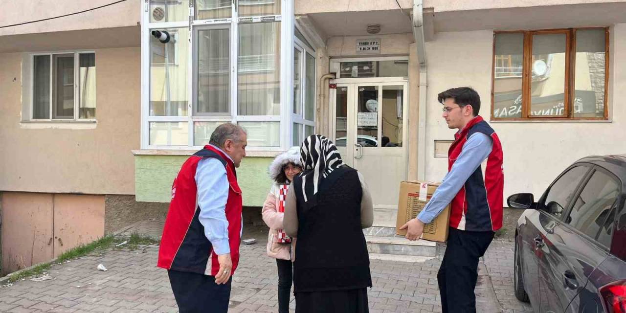 Vakıfların Yardım Eli Sivas’tan Malatya’ya Uzandı