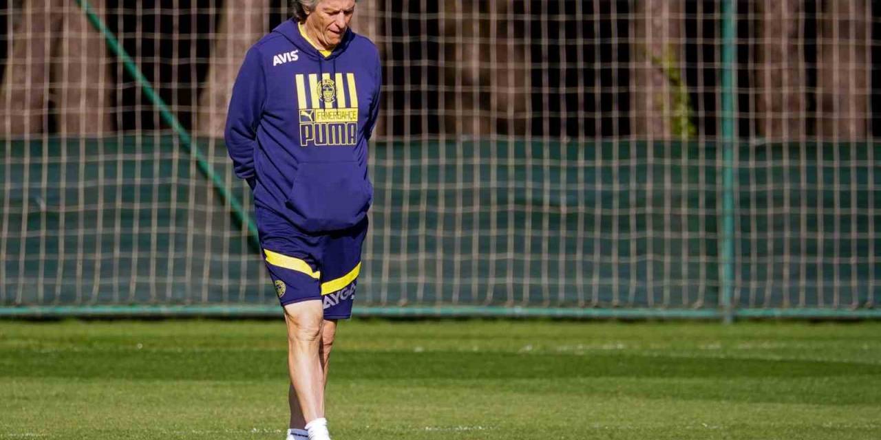 Fenerbahçe, Başakşehir Maçı Hazırlıklarını Sürdürdü