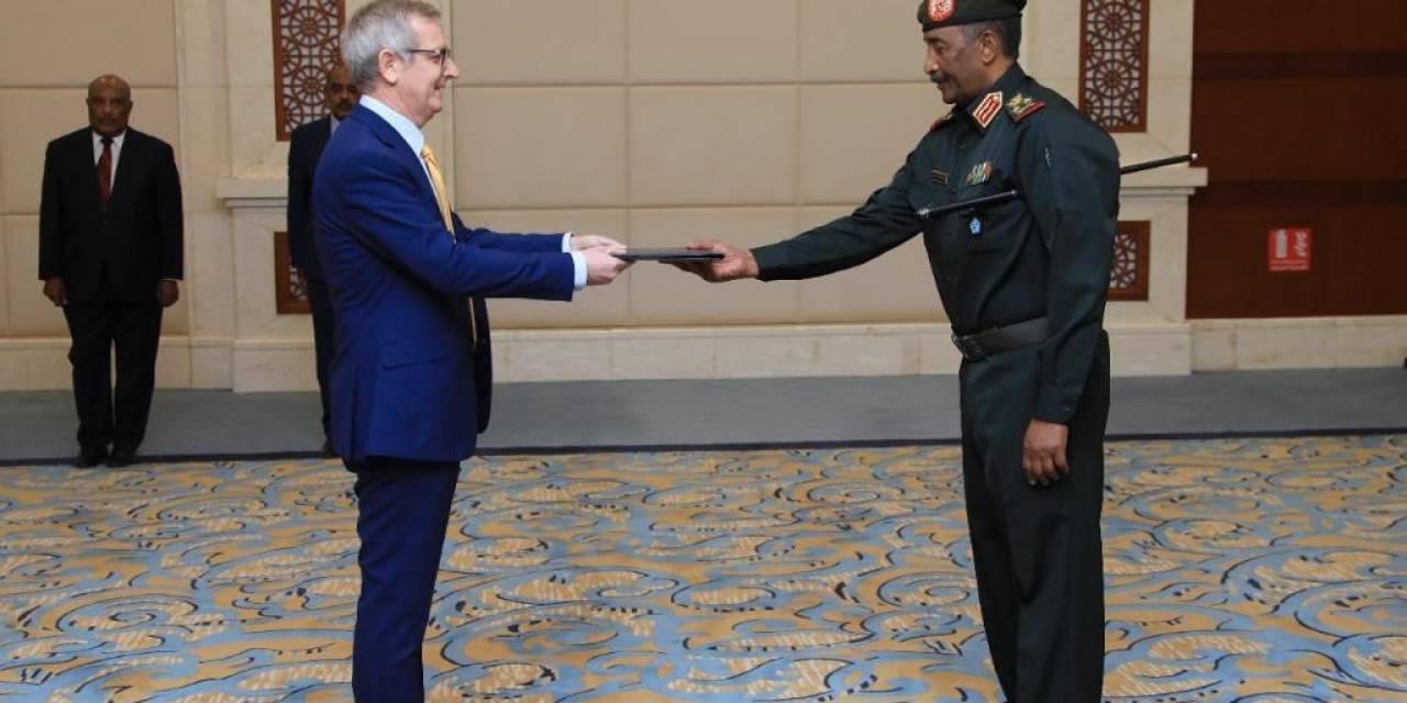 Sudan’da Ab Büyükelçisine Saldırı