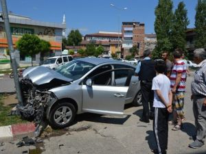 Niksar’da Kaza: 2 Yaralı