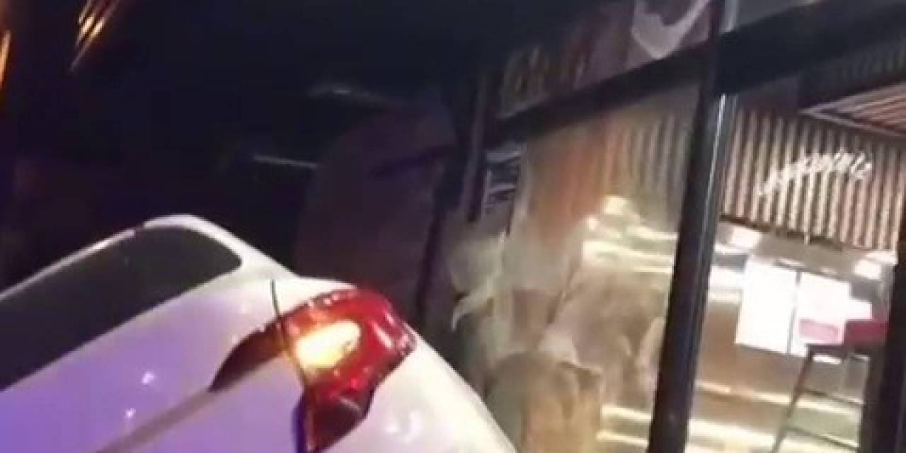 Pendik’te Kaza Yapan Araç Fırına Daldı: 5 Kişi Yaralandı