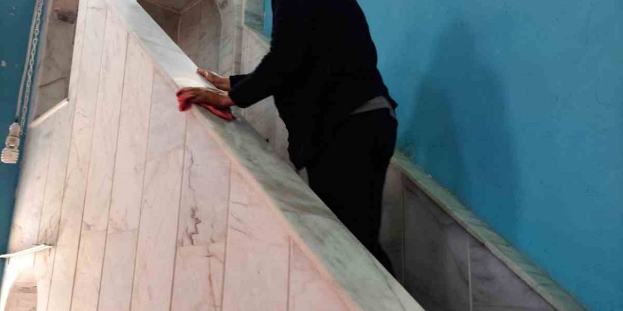 Çameli’de Camiler Bayrama Hazır