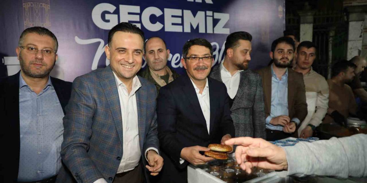 Şehzadeler Belediyesi Kadir Gecesi Geleneğini Bozmadı