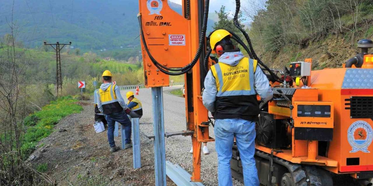 Samsun’da Tehlikeli Yollara Çelik Oto Korkuluk