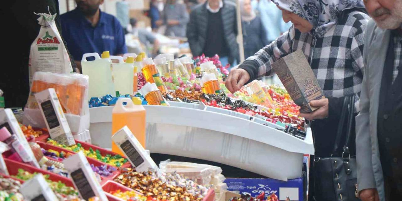 Bayram Şeker Ve Çikolatalarına Yoğun İlgi