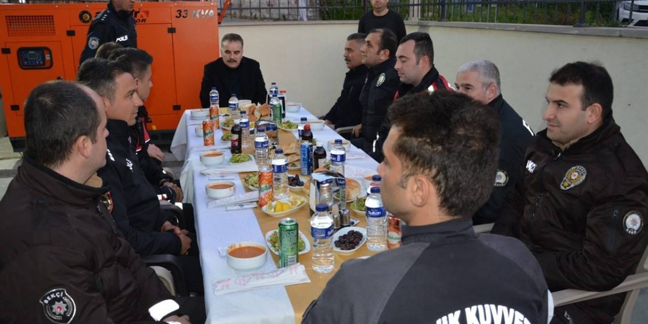 Kaymakam Odabaş, Polislerle İftar Yaptı