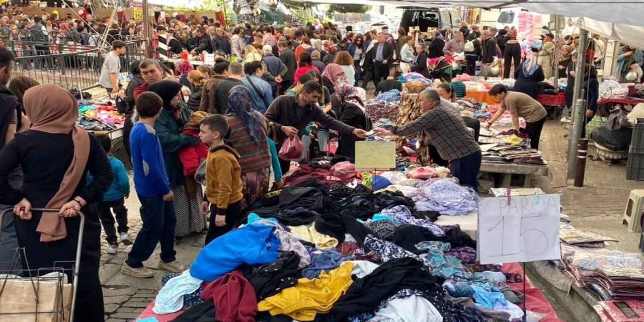 Tarihi Salı Pazarı’na Bayram Erken Geldi