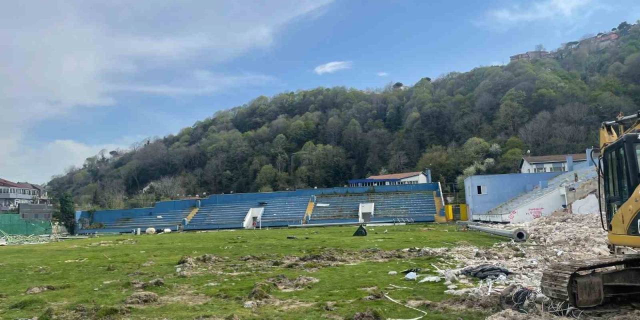 Gençlik Ve Spor Bakanlığı’ndan Sarıyer’e 100 Milyon Tl Değerinde Stat