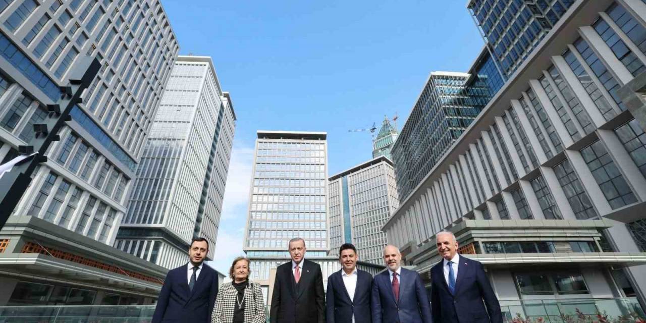 Ümraniye’nin Parlayan Yıldızı İstanbul Finans Merkezi Açıldı