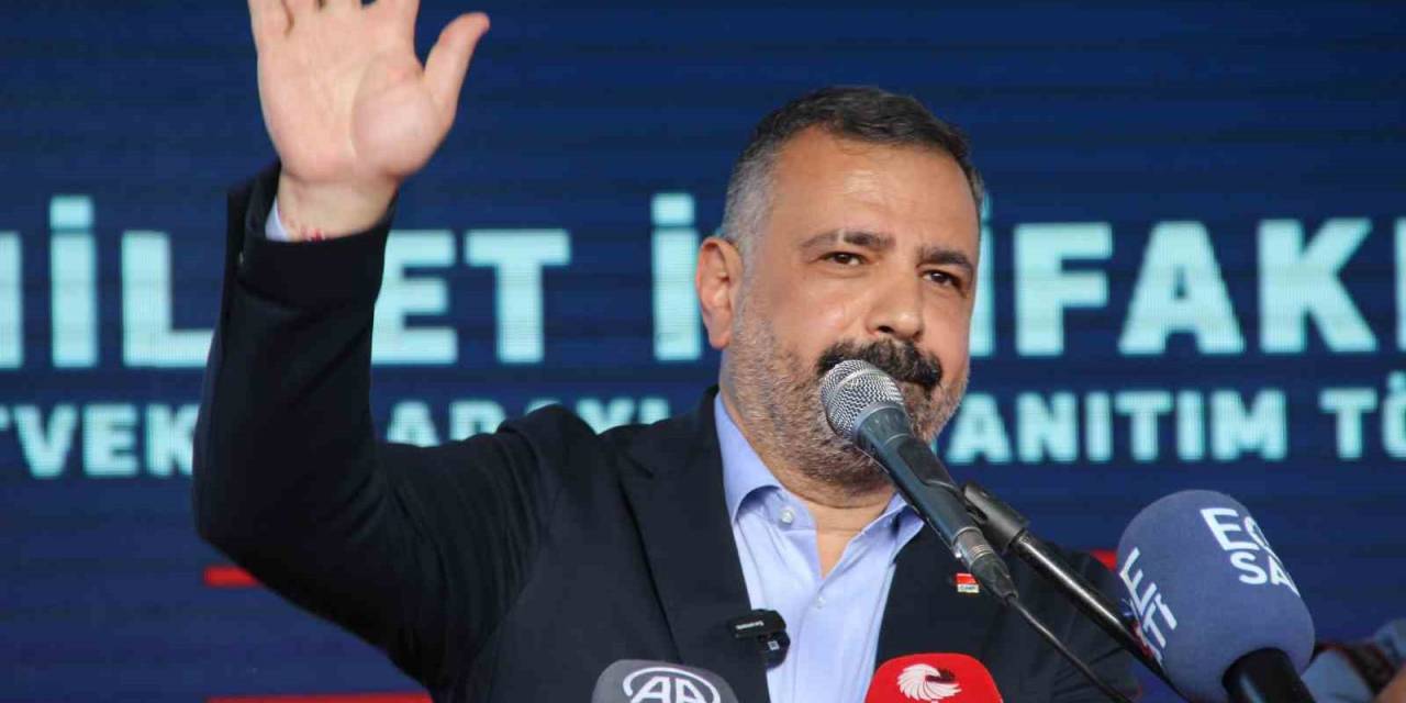 Chp, İzmir’de Milletvekili Adaylarını Tanıttı