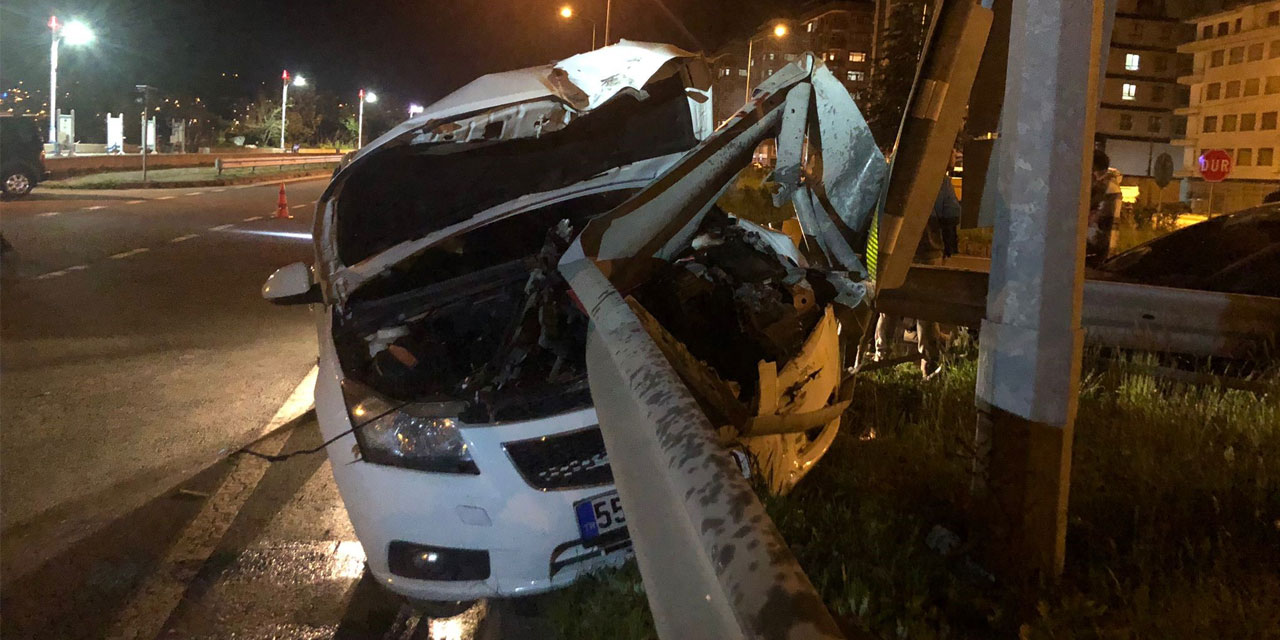 Rize'de feci kazada sürücüler burnu bile kanamadan kurtuldu