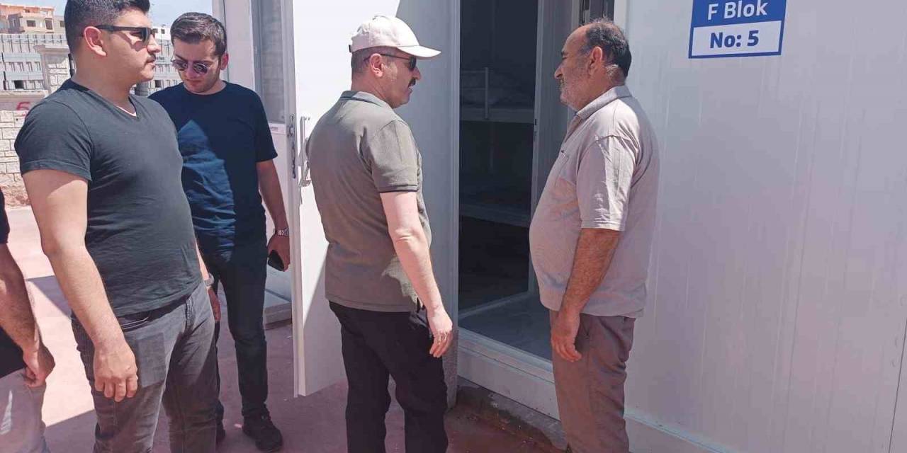 Vali Ergün, Konteyner Kentte İkamet Eden Vatandaşları Ziyaret Etti