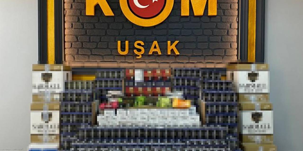 Uşak’ta 205 Bin Boş Kaçak Makaron Ele Geçirildi