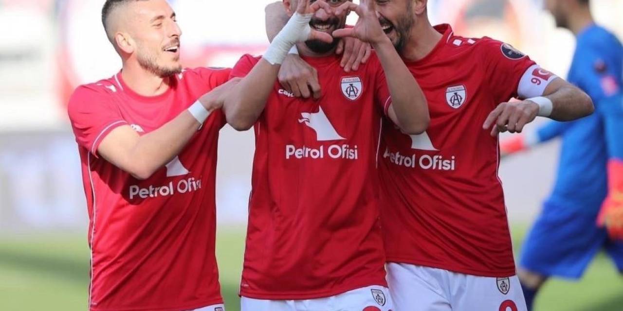 Altınordu’da Ali Özgün’ün Performansı Dikkat Çekiyor