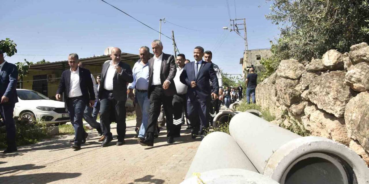 Adana Sarıçam’da 24 Bin Metrelik Kanalizasyon Hattı Döşeniyor