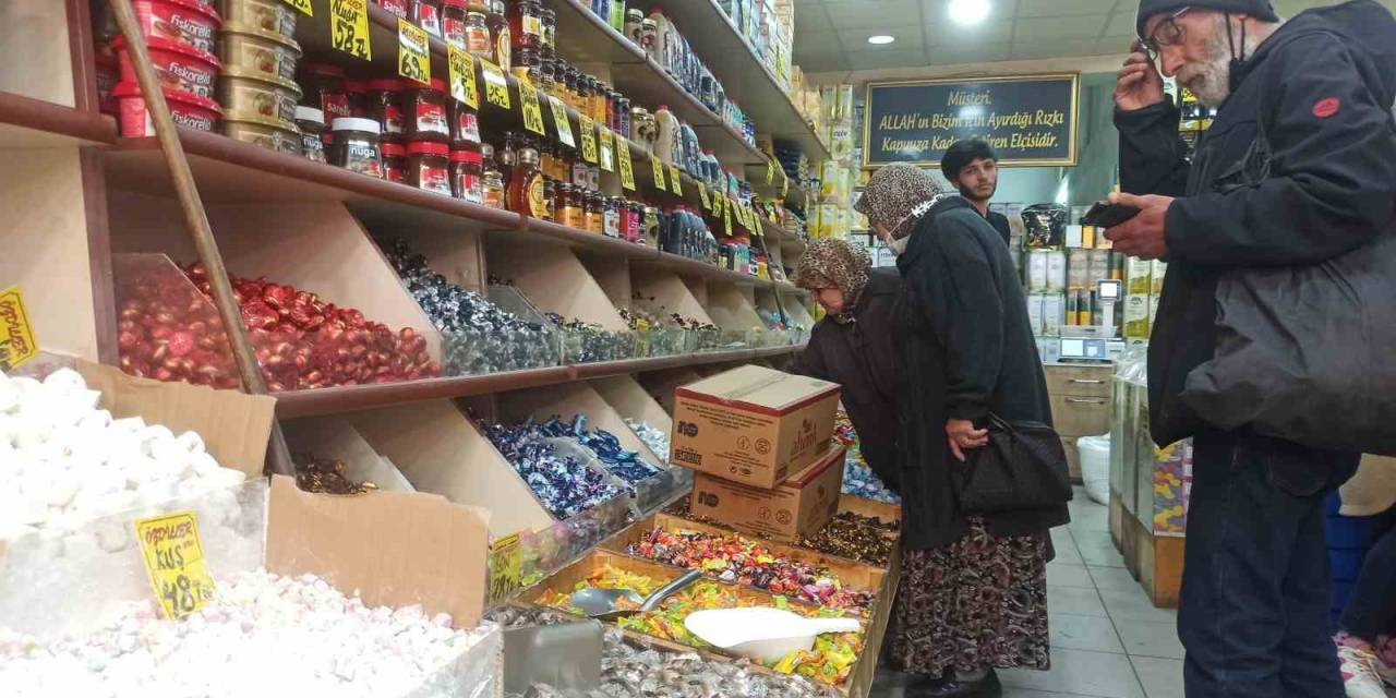 Fiyat Artışına Rağmen Bayramlık Tatlılara Talep Düşmedi