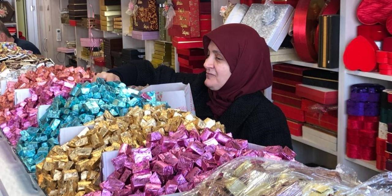 Bayram Şekerleri Göz Kamaştırıyor