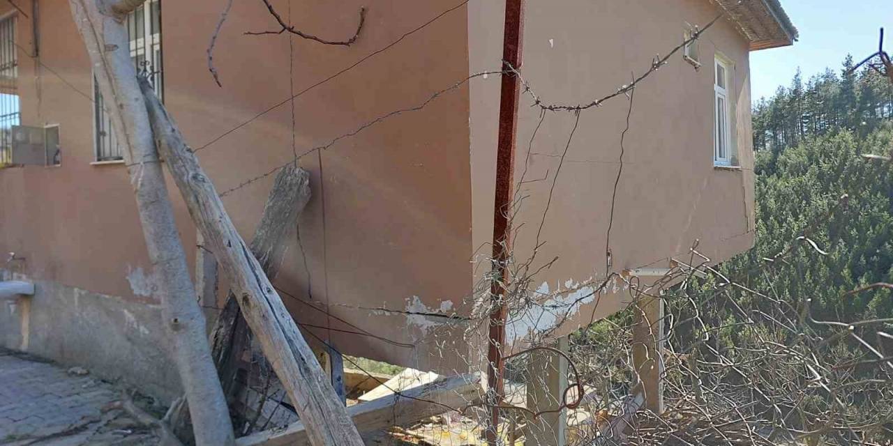 Antalya Büyükşehir Ekipleri Adana’da Hasar Tespit Yaptı