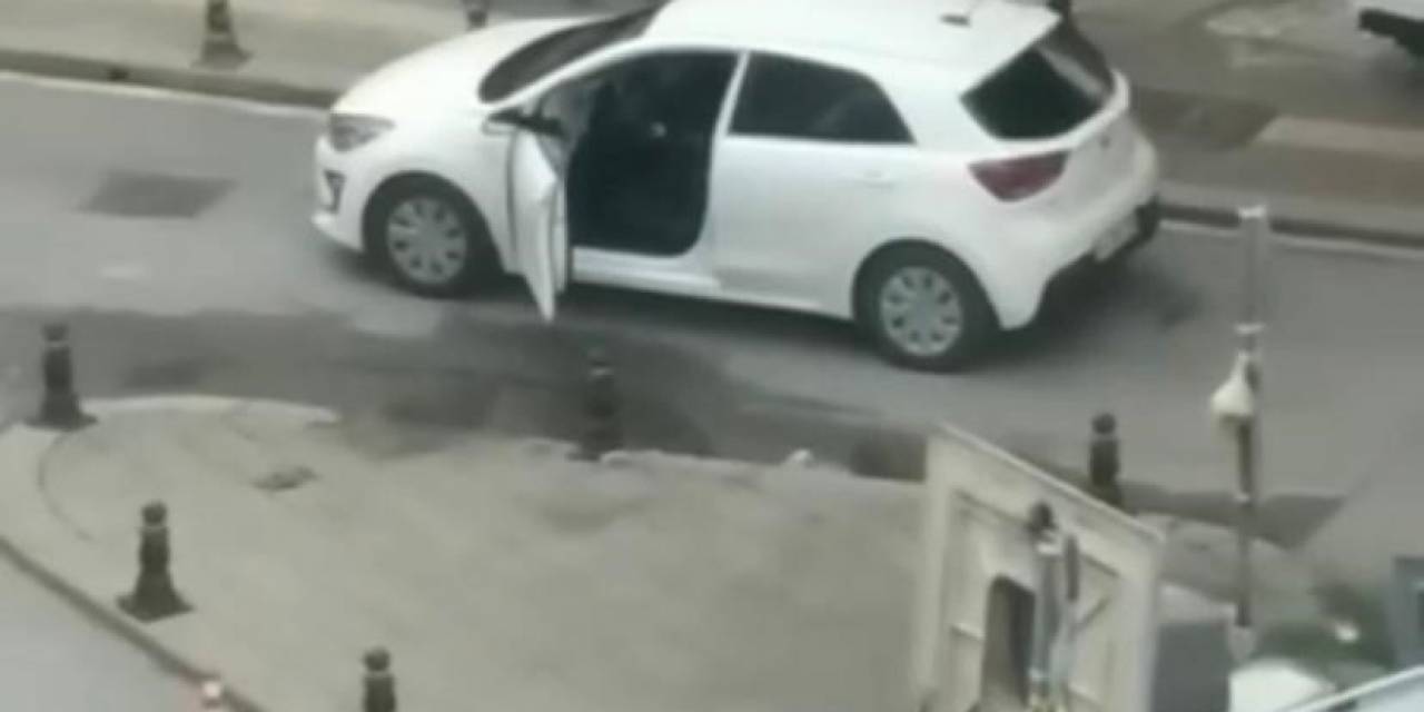 Pendik’te  Kadın Sürücülerin Yol Verme Kavgasında Tekmeler Havada Uçuştu