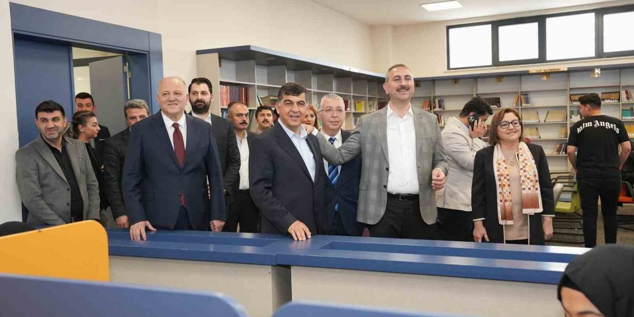 Öğrenciler Sordu Gül İle Fadıloğlu Yanıtladı