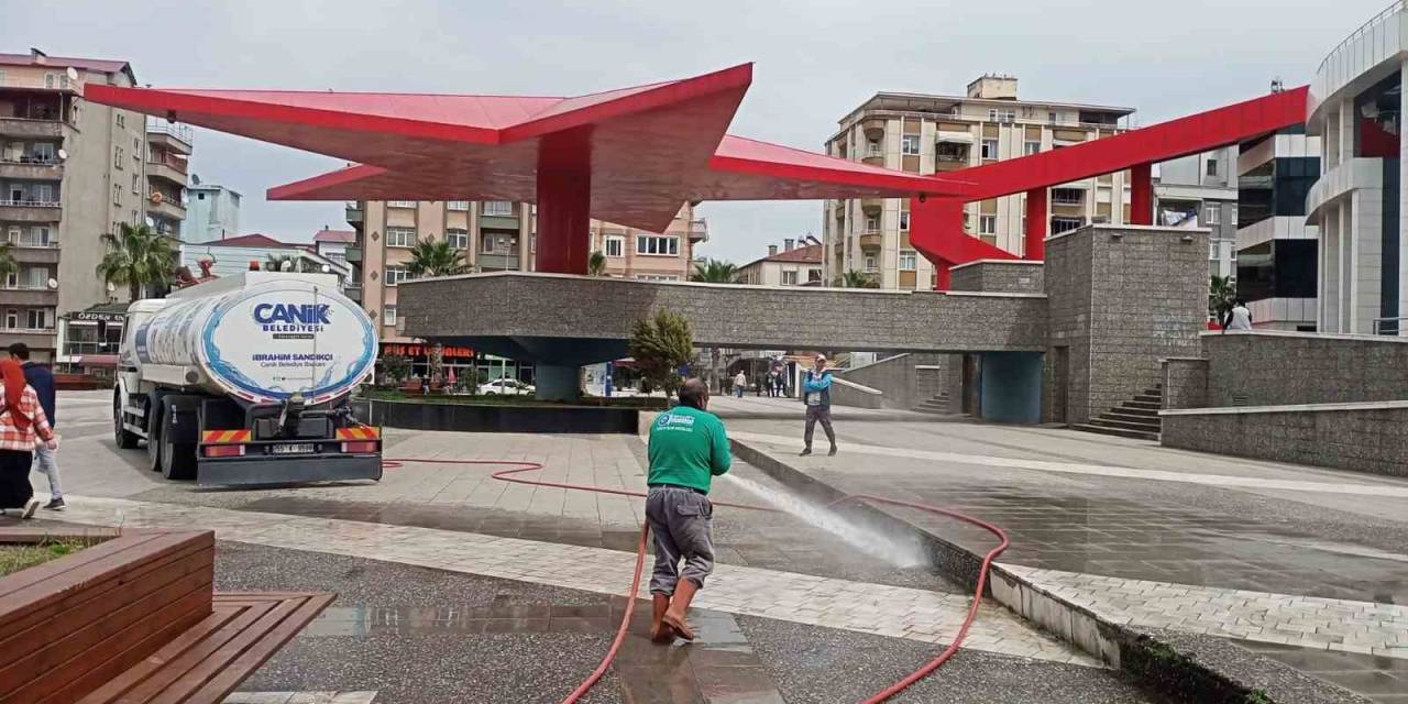 Canik’te Bayram Temizliği